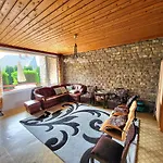 Landhuis Fenyves Balatonakarattya